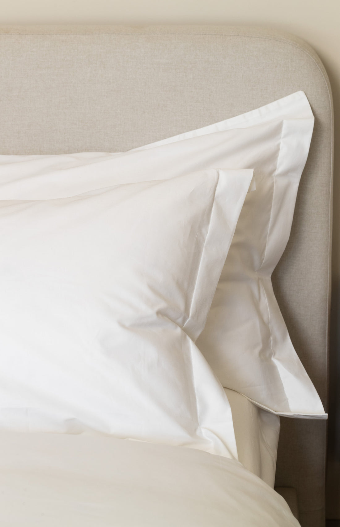 Why Are My Pillows Flat? Common Causes and Prevention