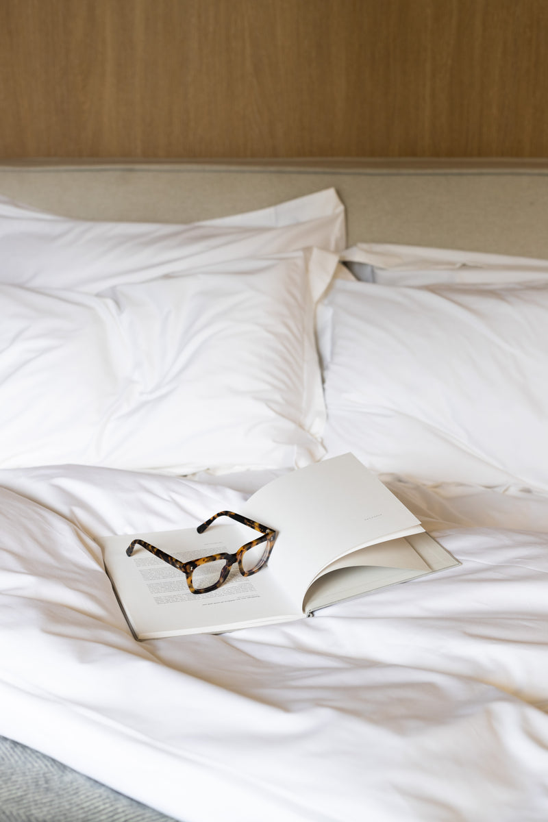 Explaining thread count and bedding and linen quality