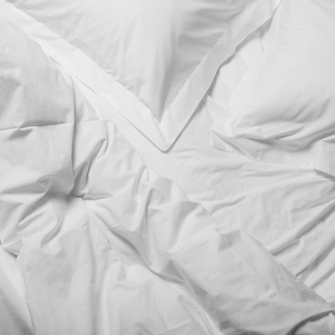 Self Tanning 101: Get the best glow & keep fake tan off your sheets