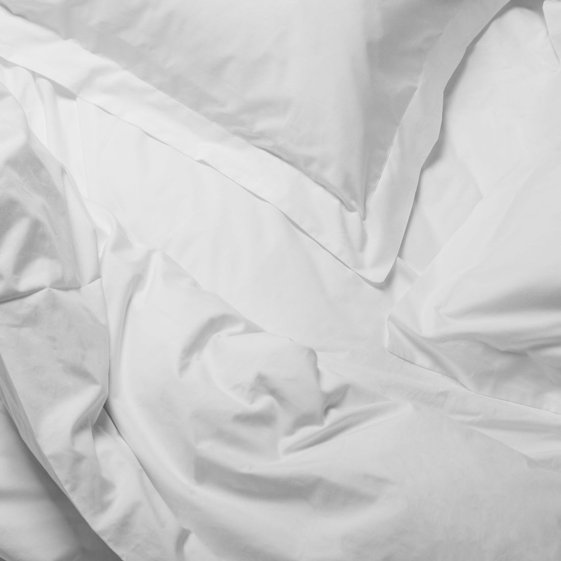 Bedding Jargon Explained: Togs, Thread Counts, Weaves and More