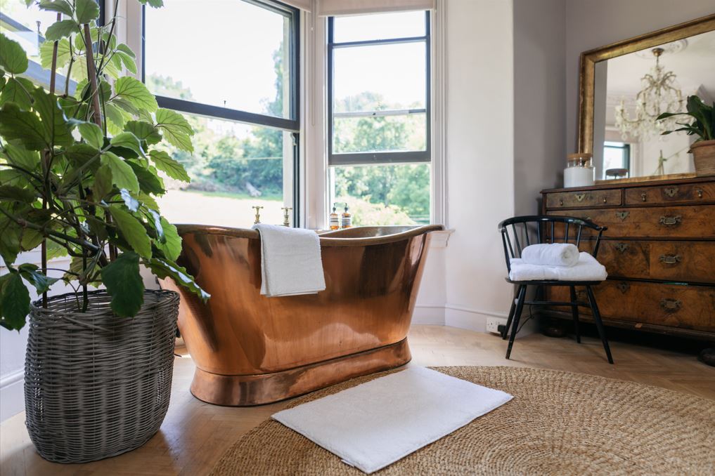 8 Ways to Give Your Bathroom a Luxury Spa-Like Feel