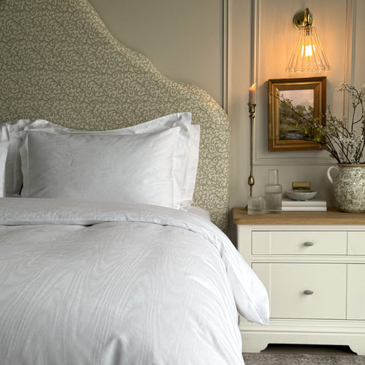 How to Curate Your Bedroom: Designing a Space That’s Uniquely You
