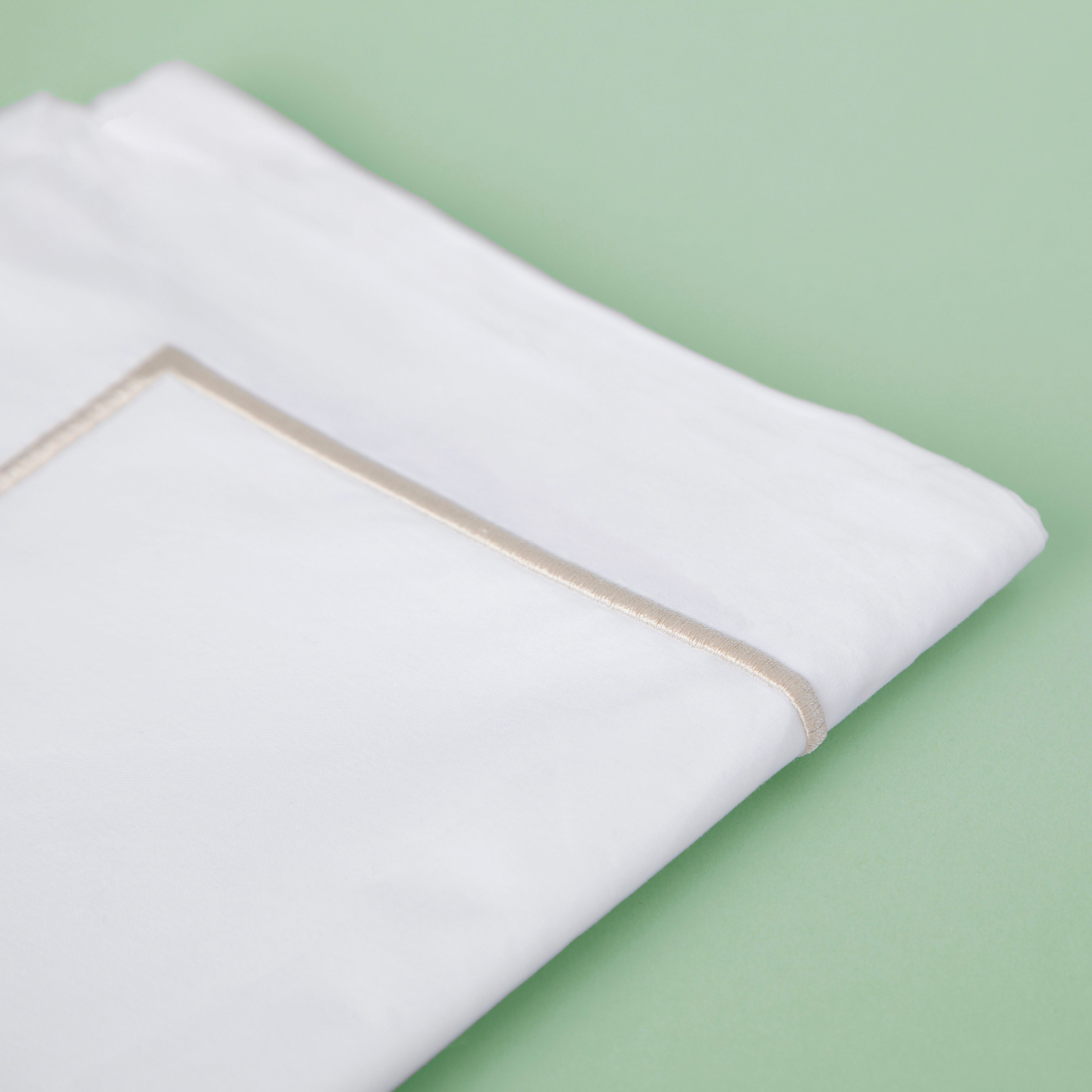 Classic Hotel 300 Thread Count Oxford Pillowcase Pair with Coloured Embroidery