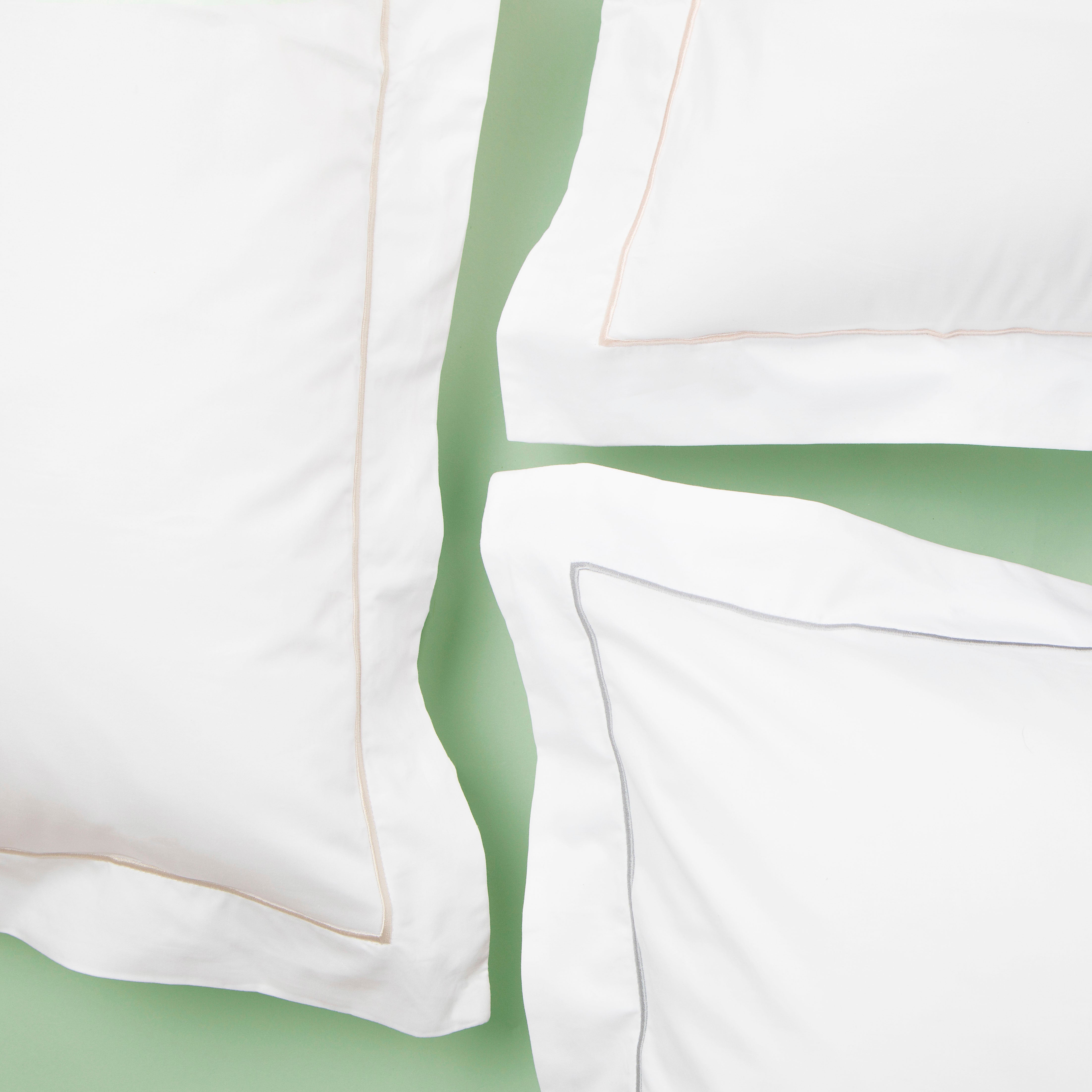 Classic Hotel 300 Thread Count Oxford Pillowcase Pair with Coloured Embroidery