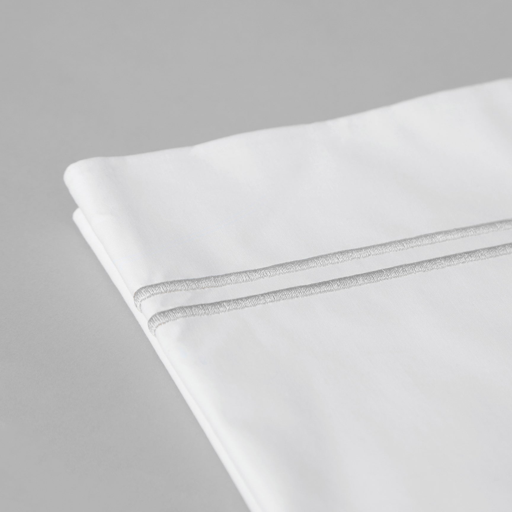 Classic Hotel 300 Thread Count Housewife Pillowcase Pair with Coloured Embroidery